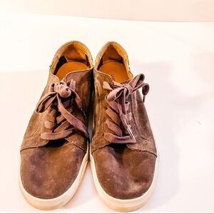 Lucky Brand Lucia Sneaker SZ-8.5